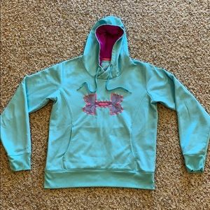 Women’s size L Under Armour Hoodie